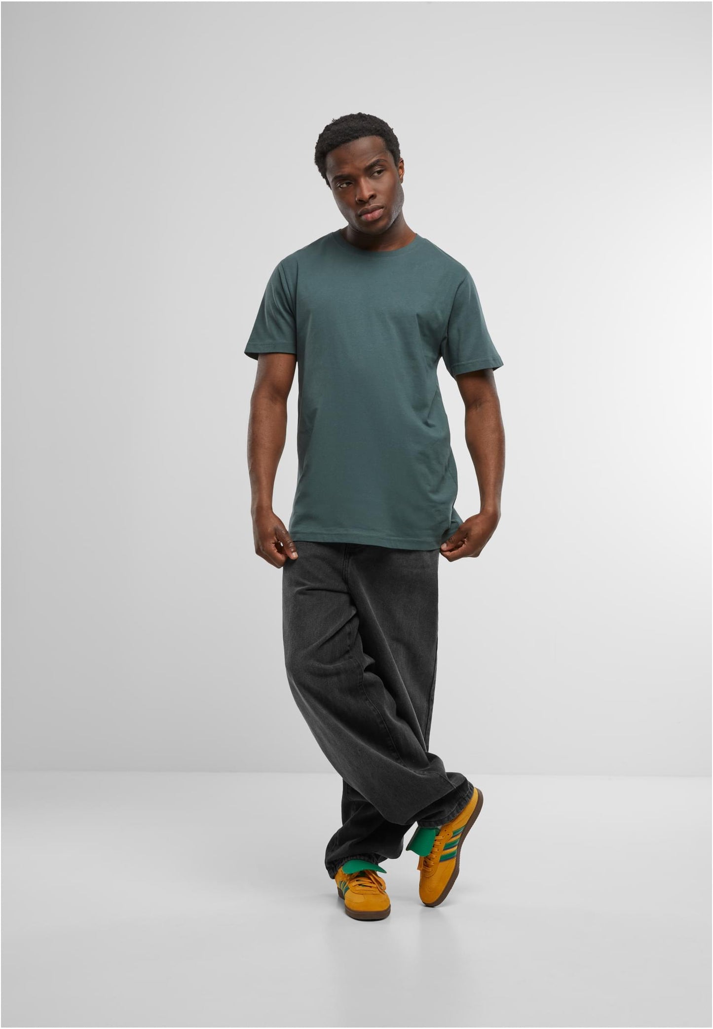 T-Shirt Round Neck ivygreen