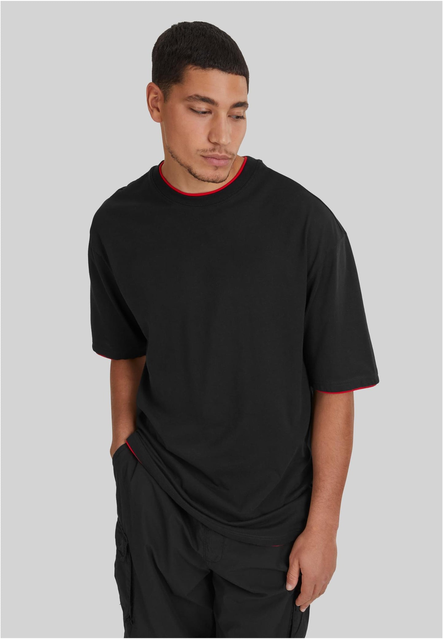 Contrast Tall Tee schwarz/red