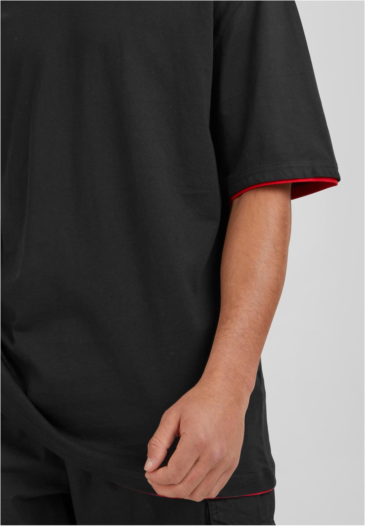 Contrast Tall Tee schwarz/red