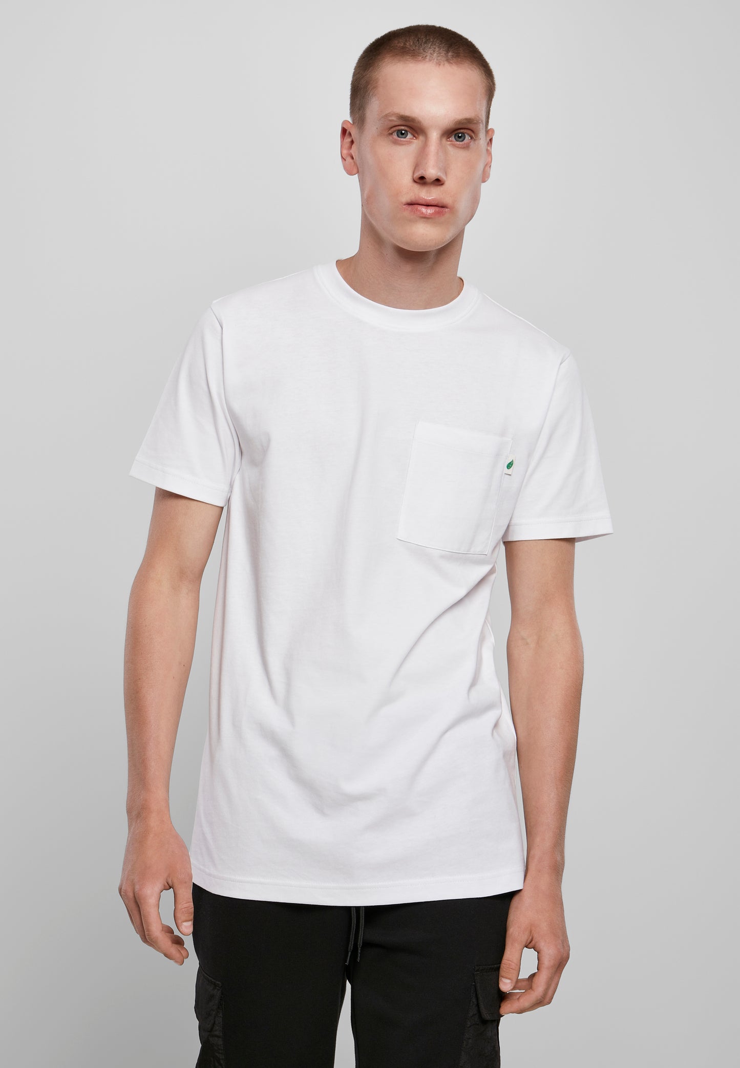 Organic Cotton Basic Pocket Tee white