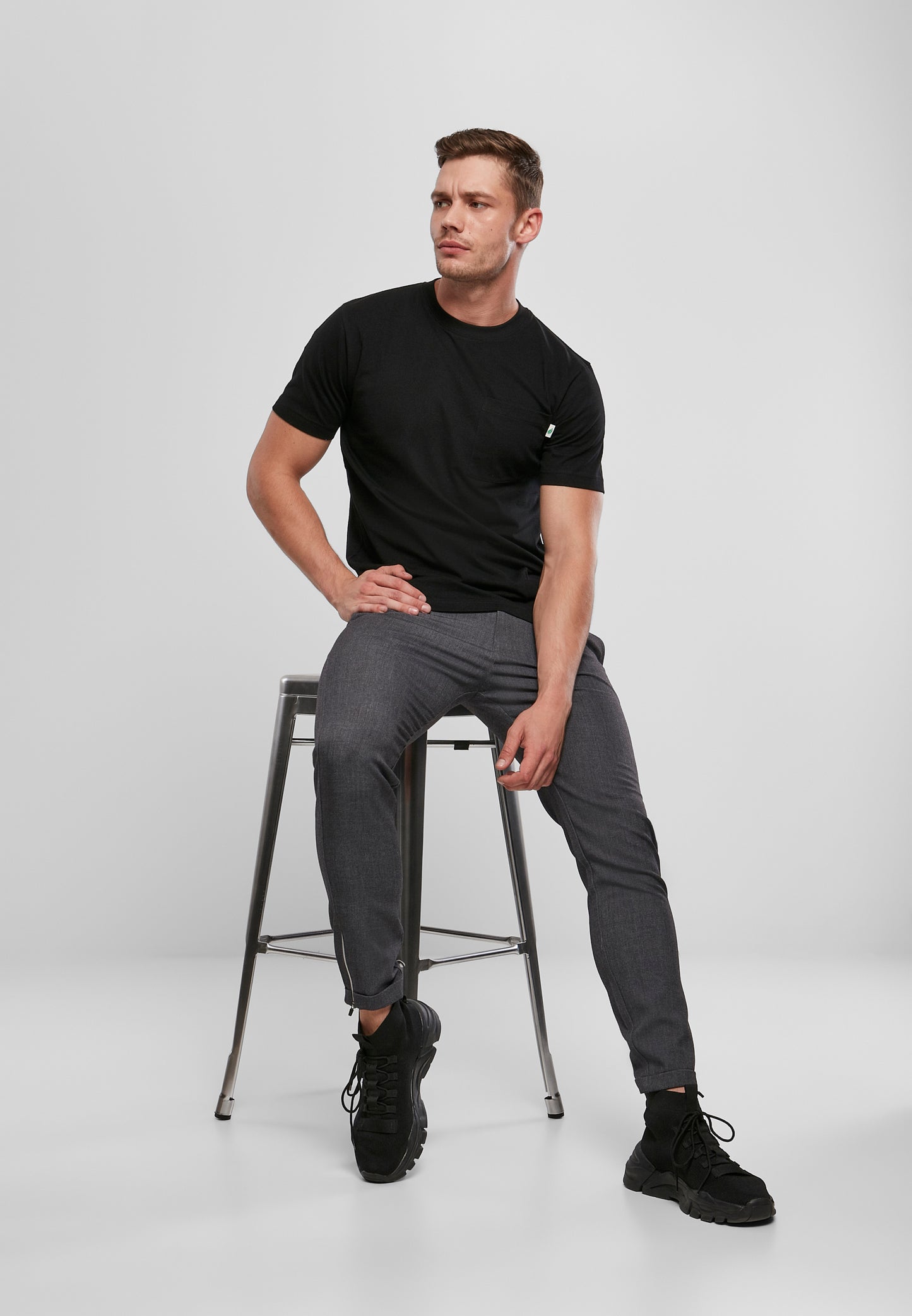Organic Cotton Basic Pocket Tee black