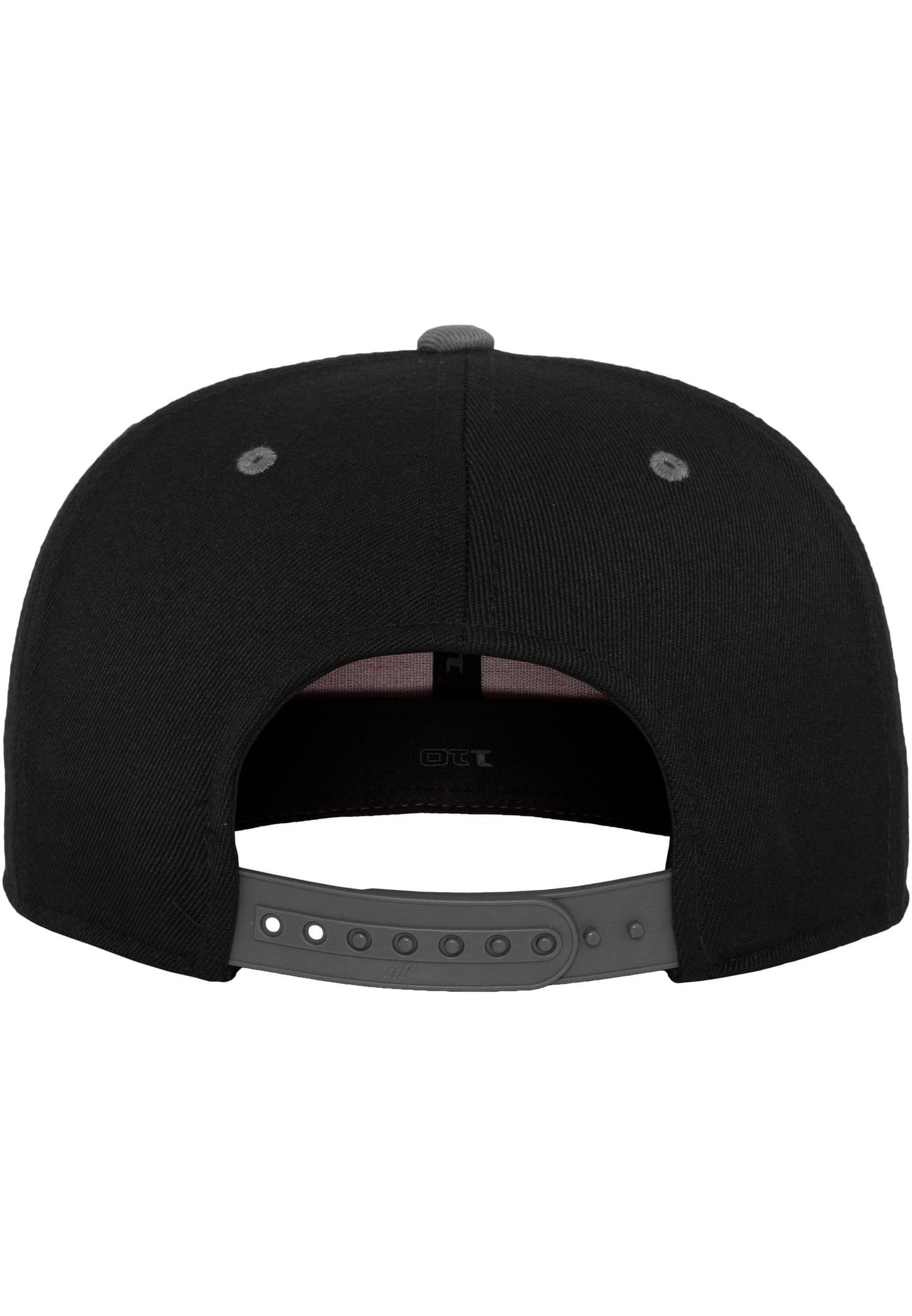 110 Fitted Snapback