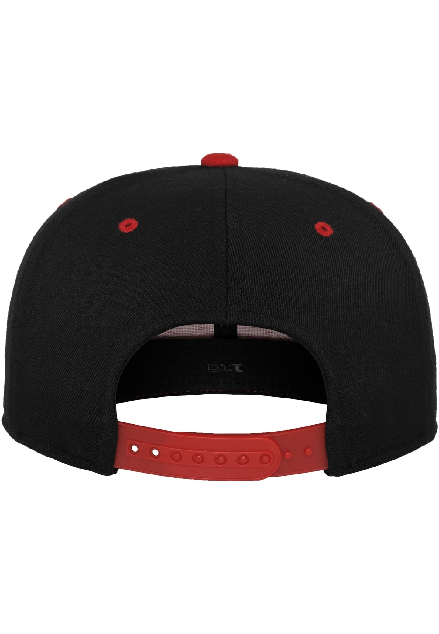 110 Fitted Snapback