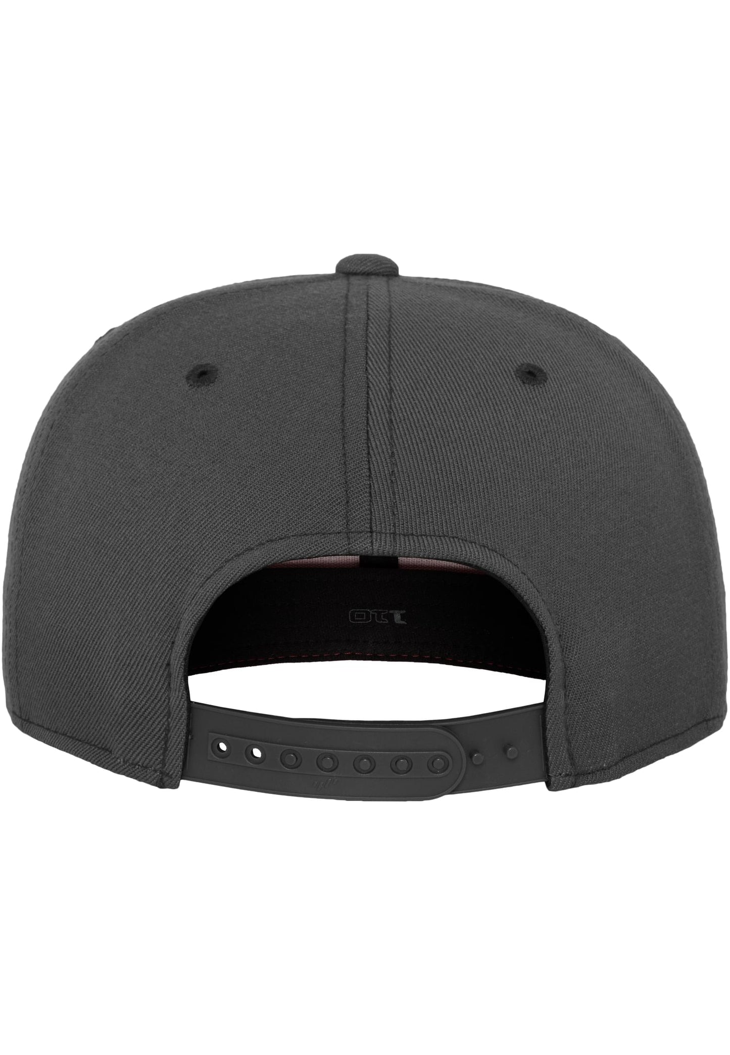 110 Fitted Snapback