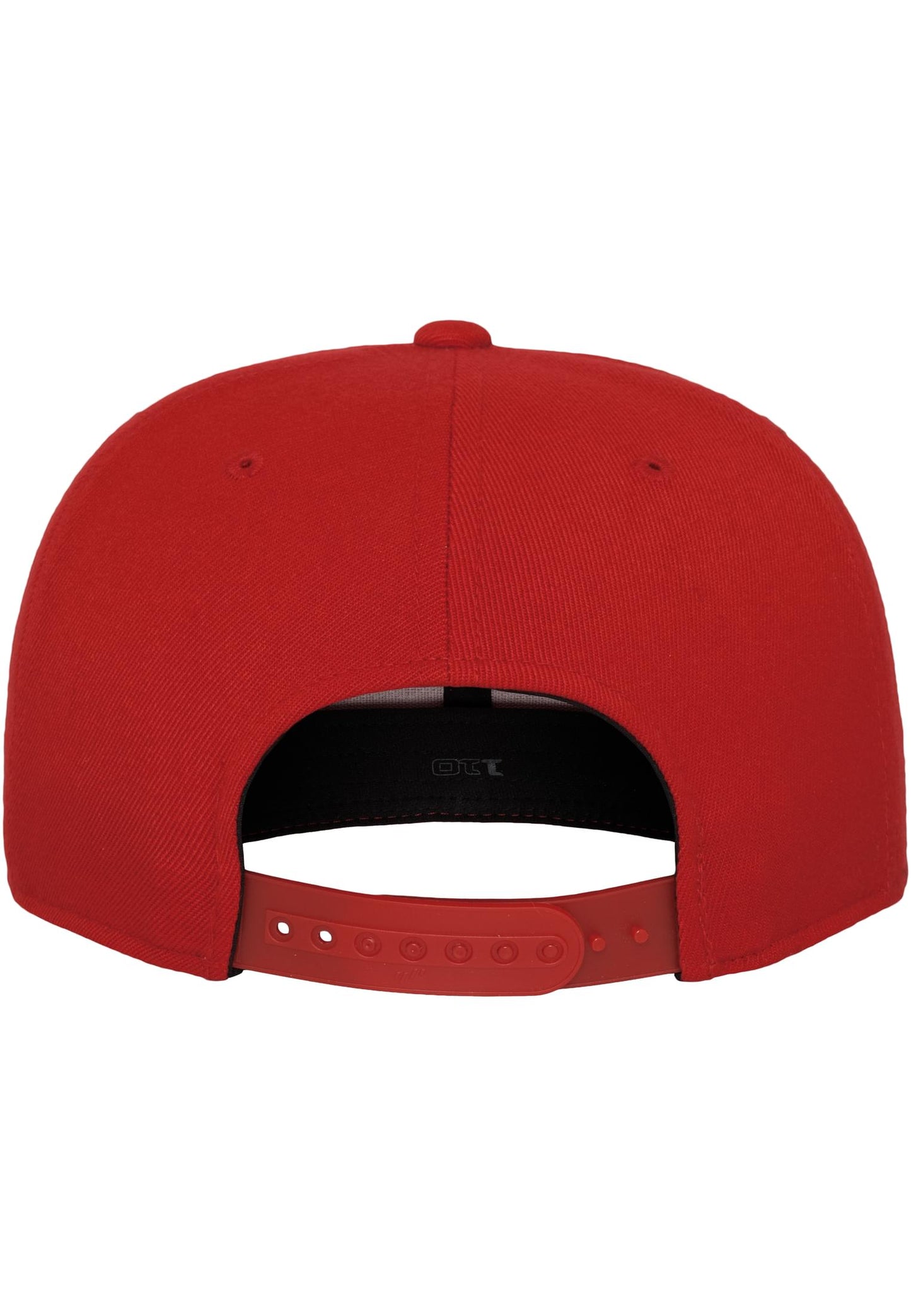 110 Fitted Snapback
