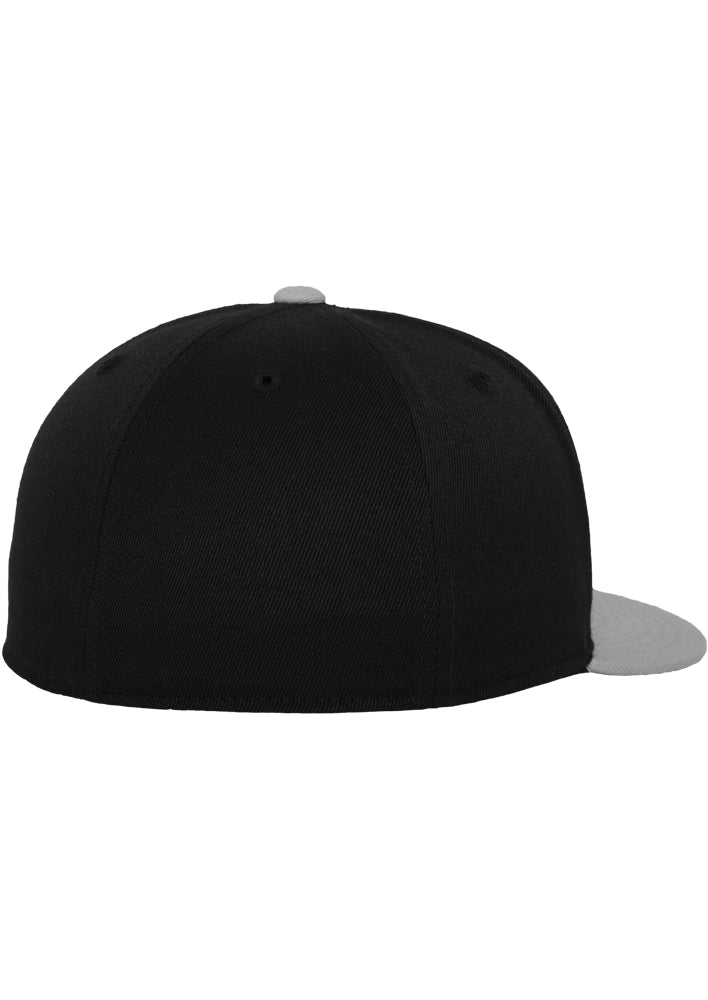 Premium 210 Fitted 2-Tone S/M (6 ?-7 ¼)