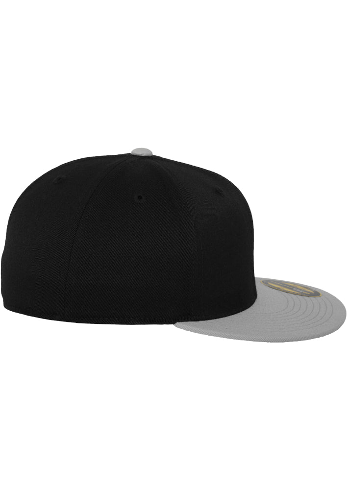 Premium 210 Fitted 2-Tone S/M (6 ?-7 ¼)