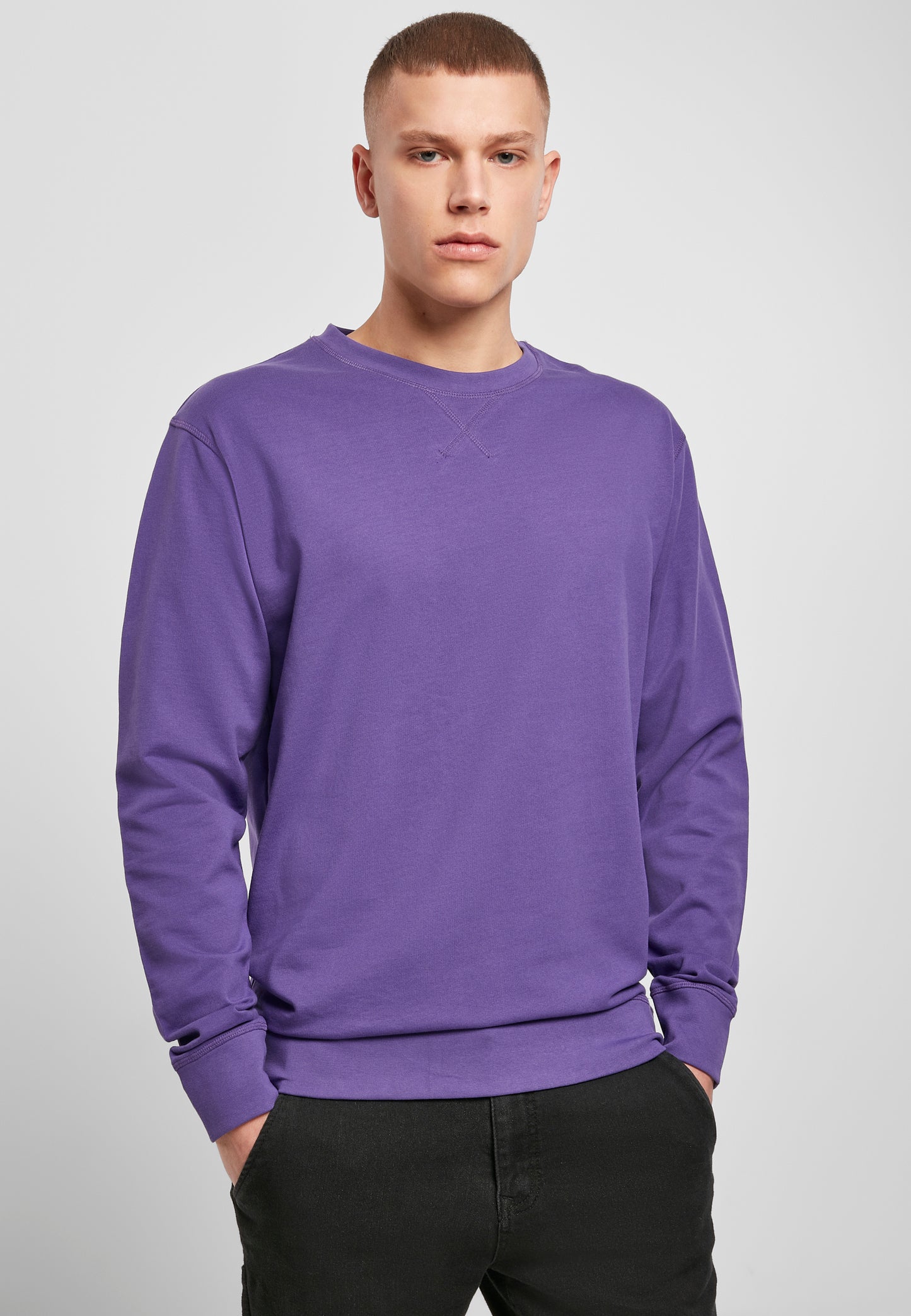 Light Crew Sweatshirt