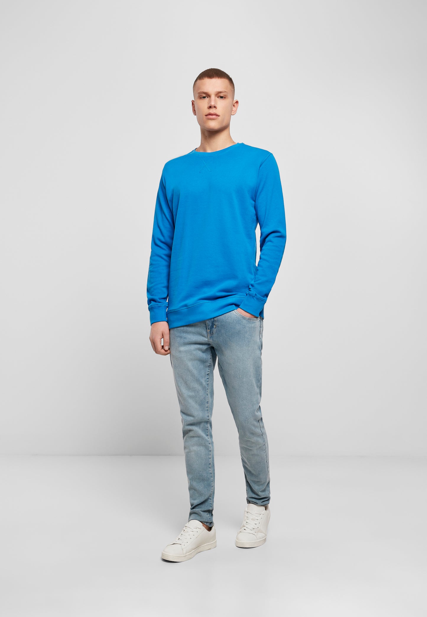 Light Crew Sweatshirt