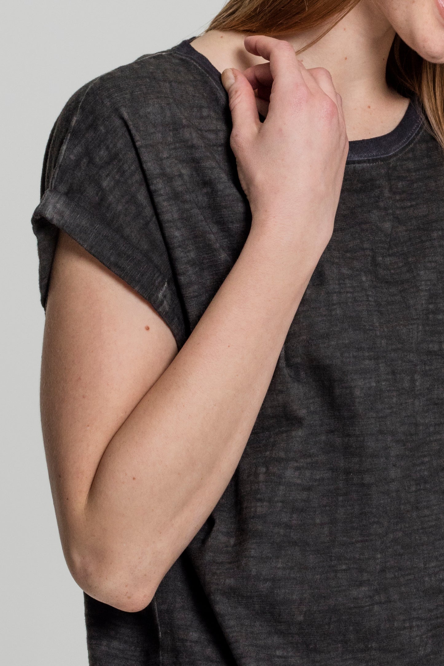 Ladies Spray Dye
Extended Shoulder Tee