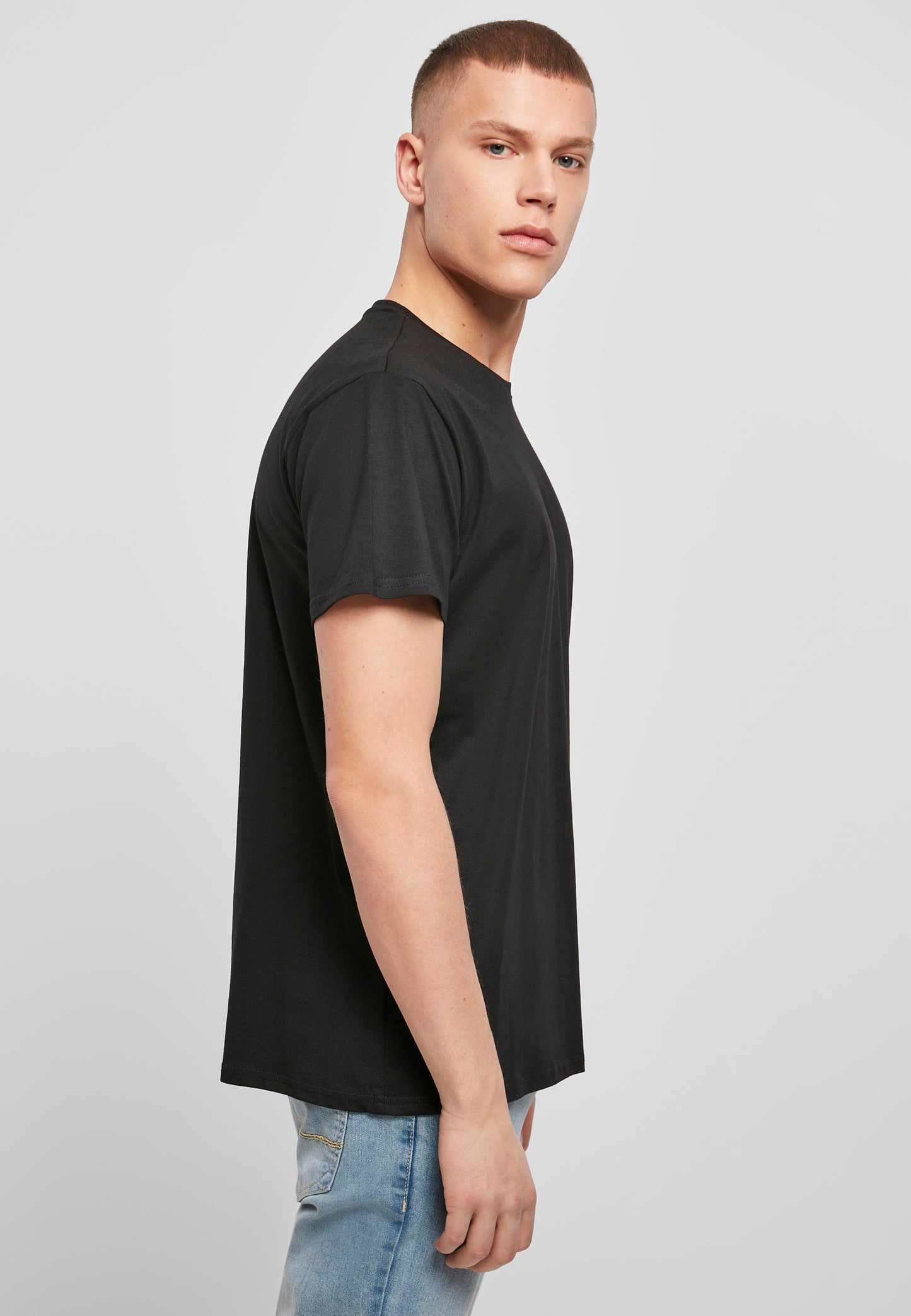 Basic T-Shirt