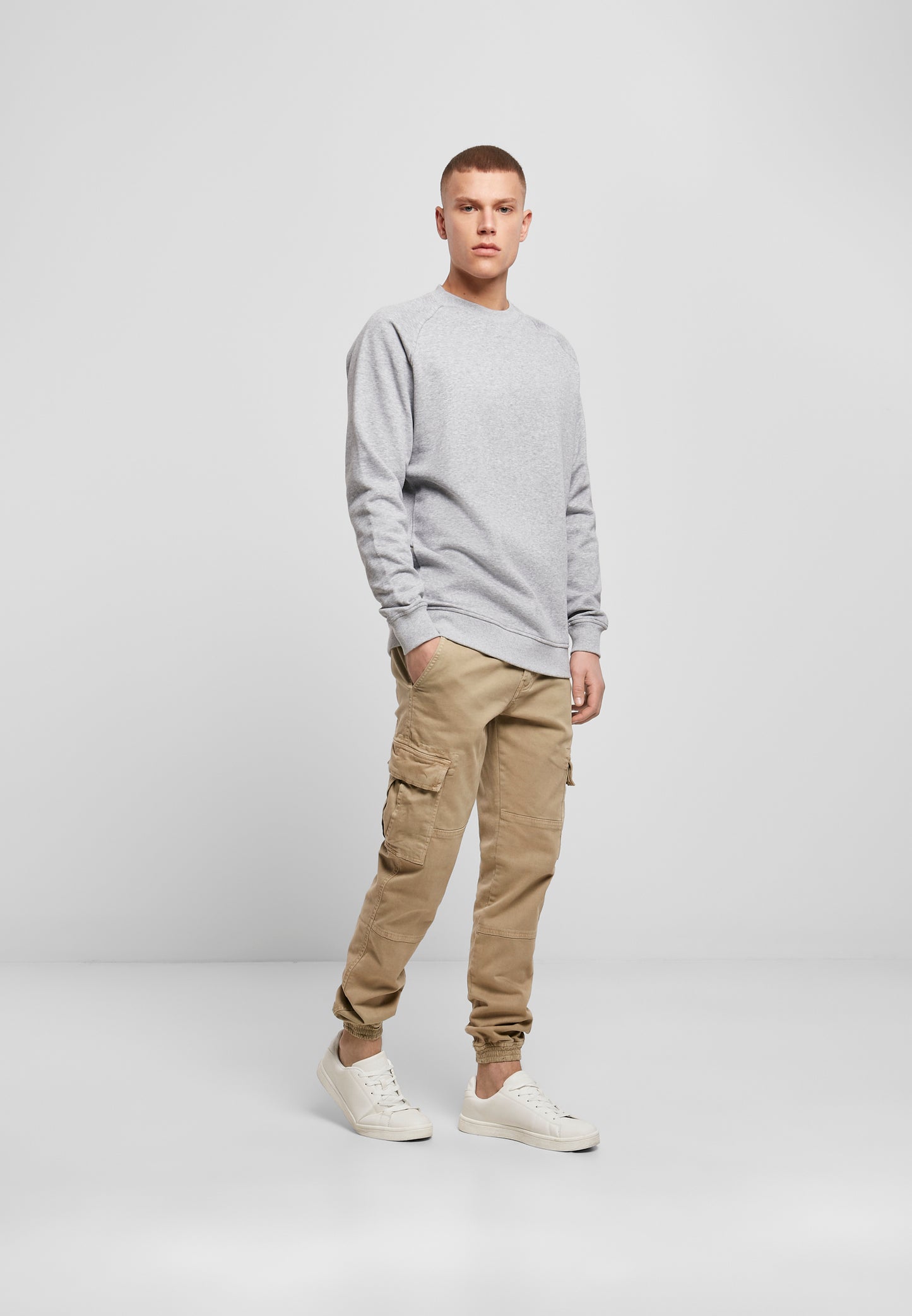 Raglan Sweat Crewneck