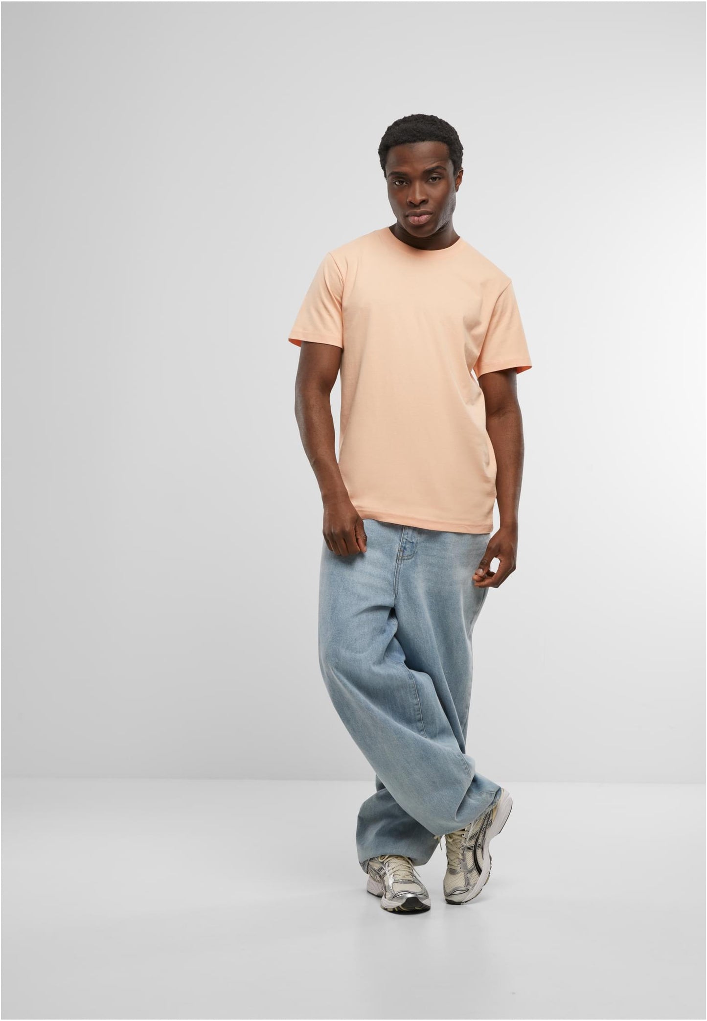 T-Shirt Round Neck softapricot