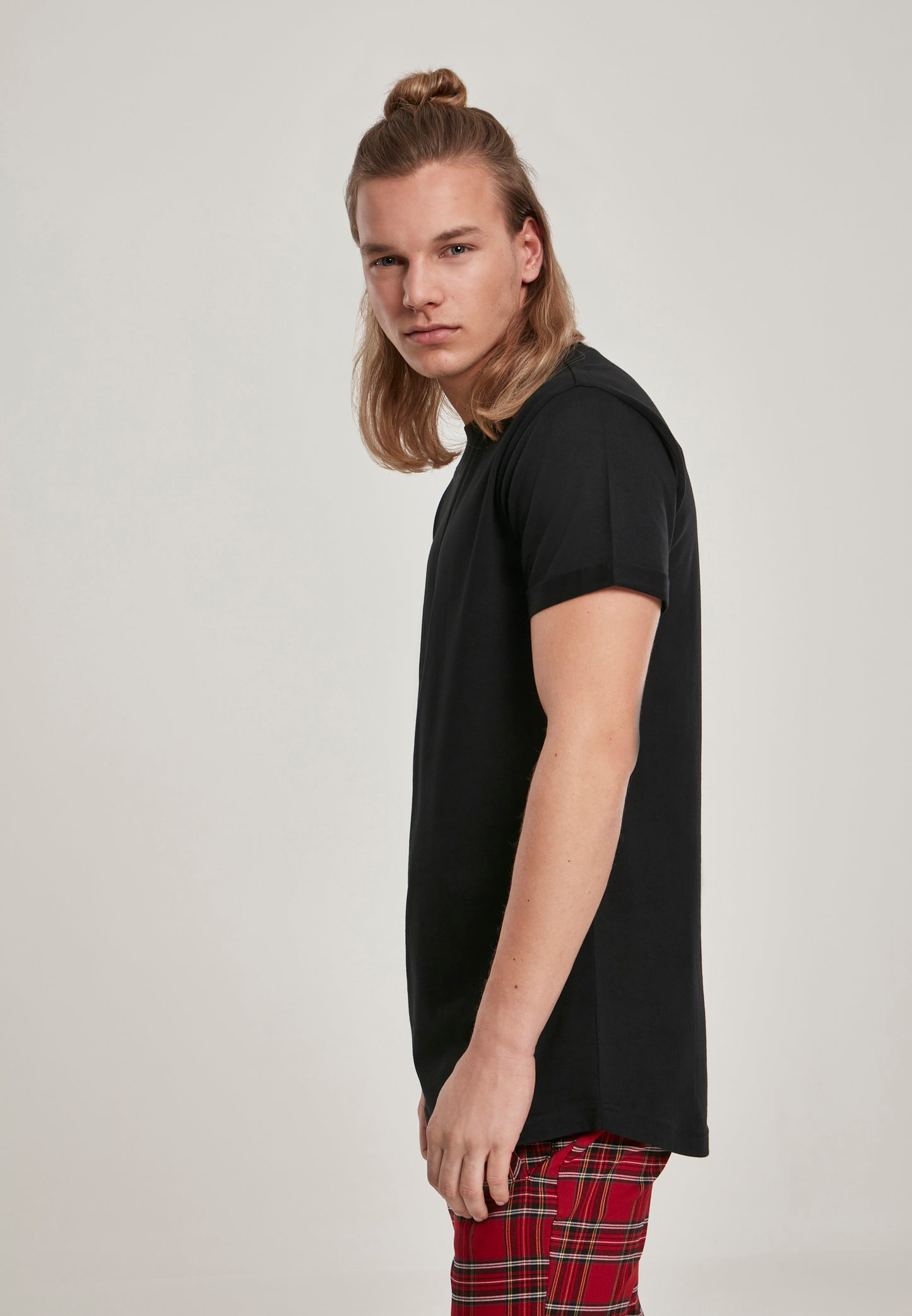Short Shaped Turn Up Tee black