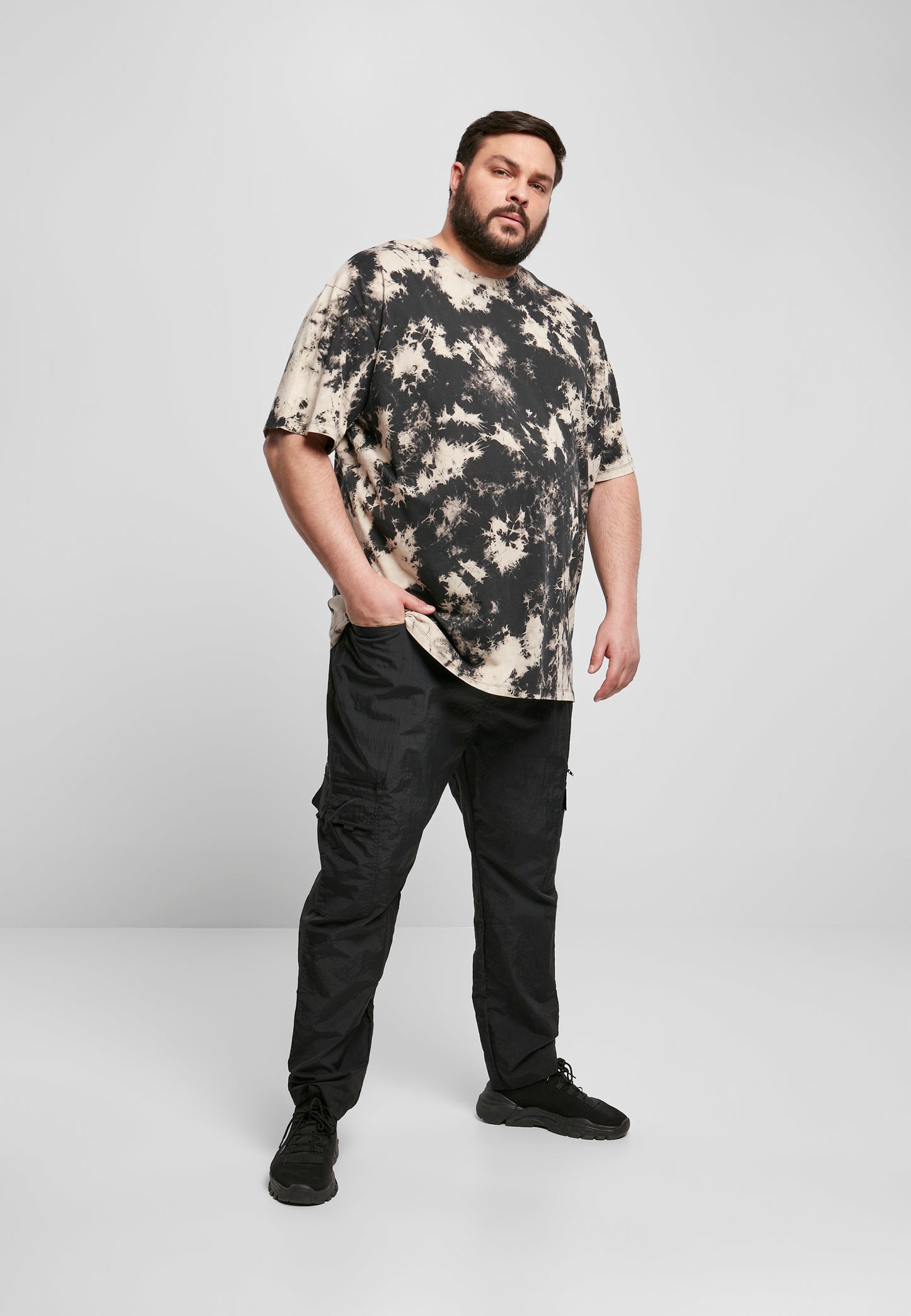 Oversize T-Shirt Bleached schwarz