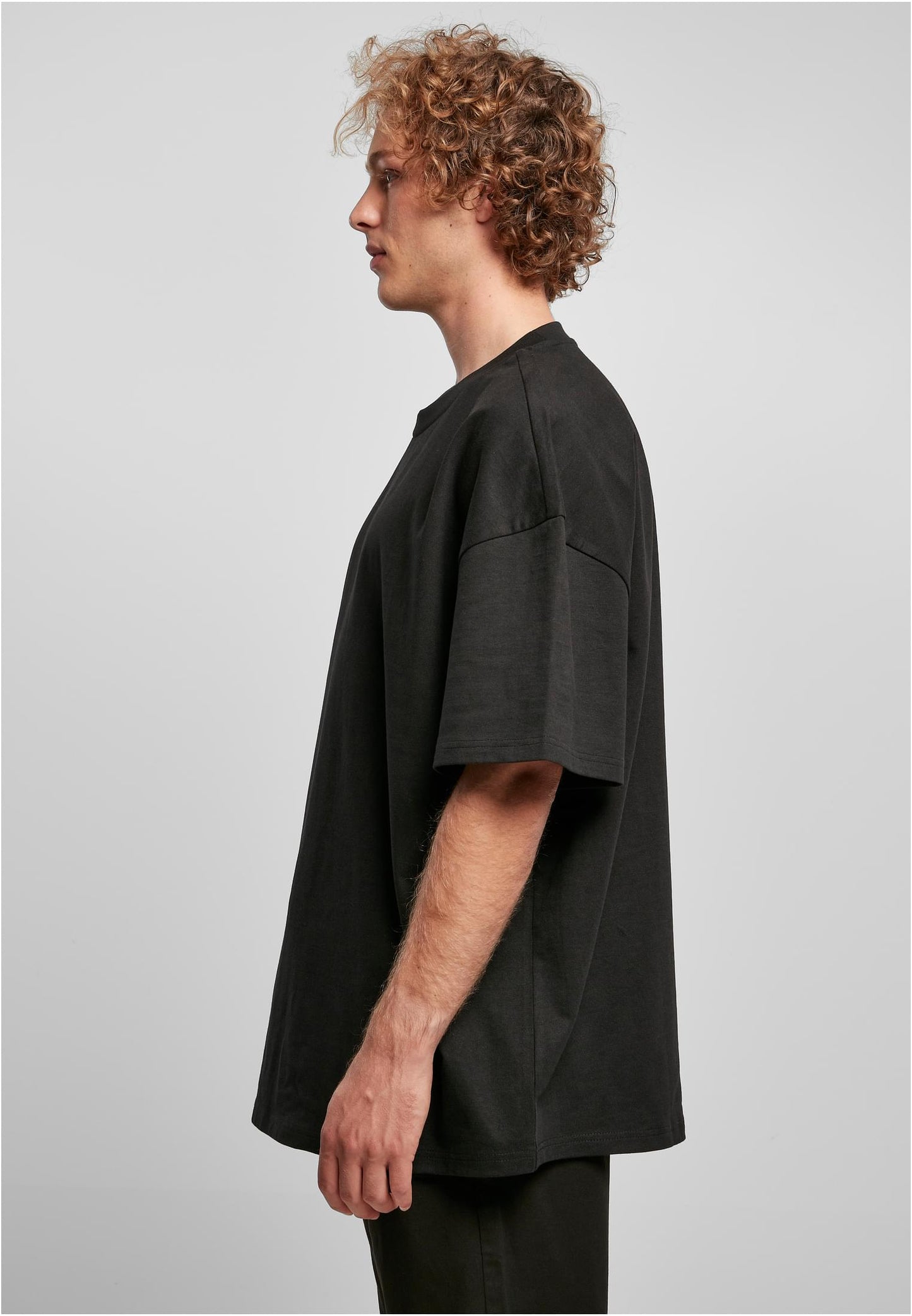 Ultra Heavy Oversize T-Shirt schwarz
