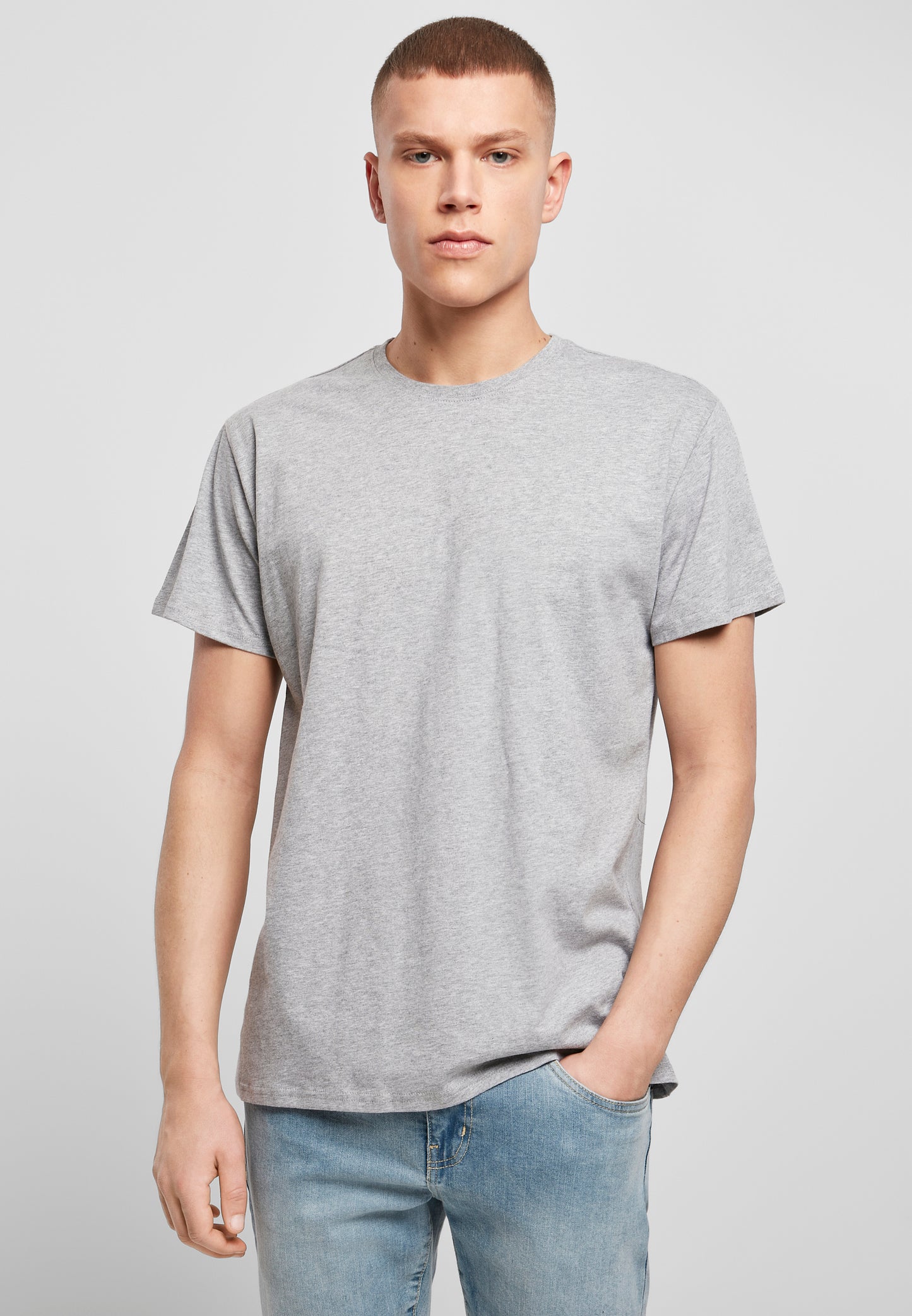 Basic T-Shirt